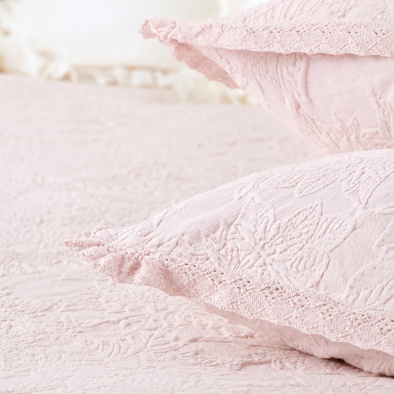 Ensemble couvre-lit et taies Adèle - Coton piqué jacquard