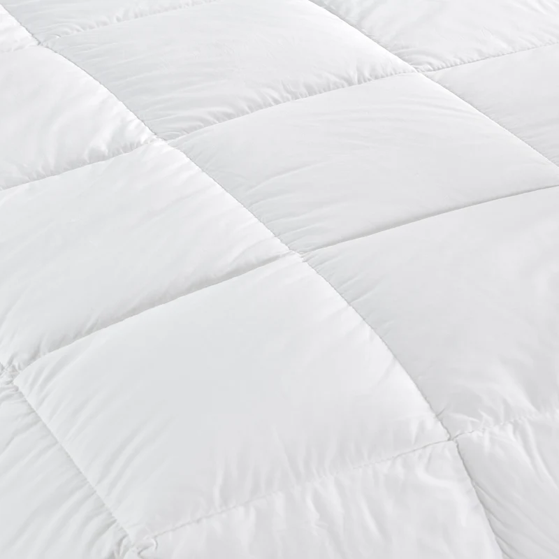 Couette Hiver Confort Infini - Microfibre résilient