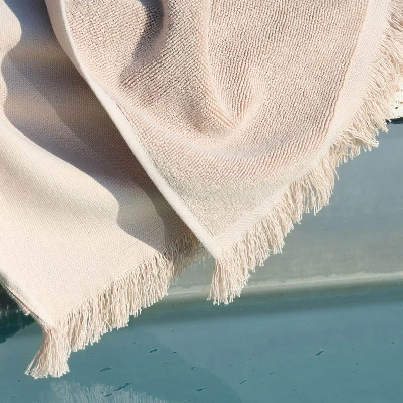 Drap de plage Coquillage - Eponge jacquard ciselée 550 g/m²