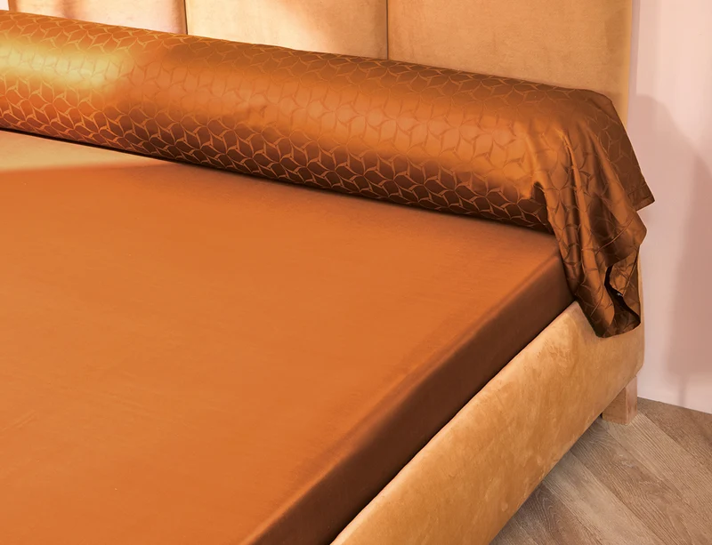 Taie de traversin Satin Jacquard - ÉOLE Cognac