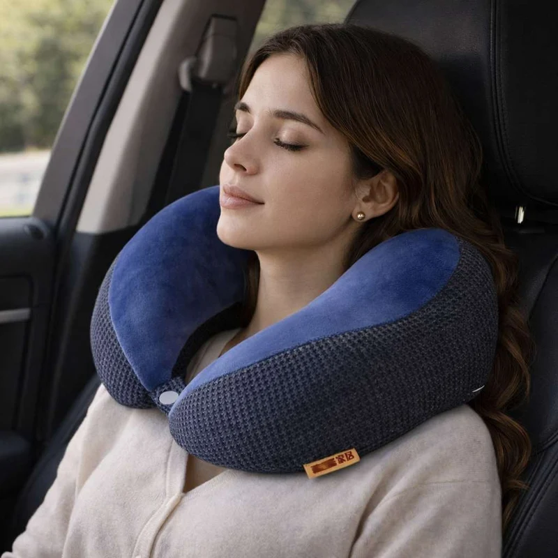 Coussin de Voyage Voiture bleu !