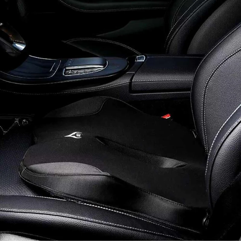 Coussin pour hémorroïdes en voiture noir !