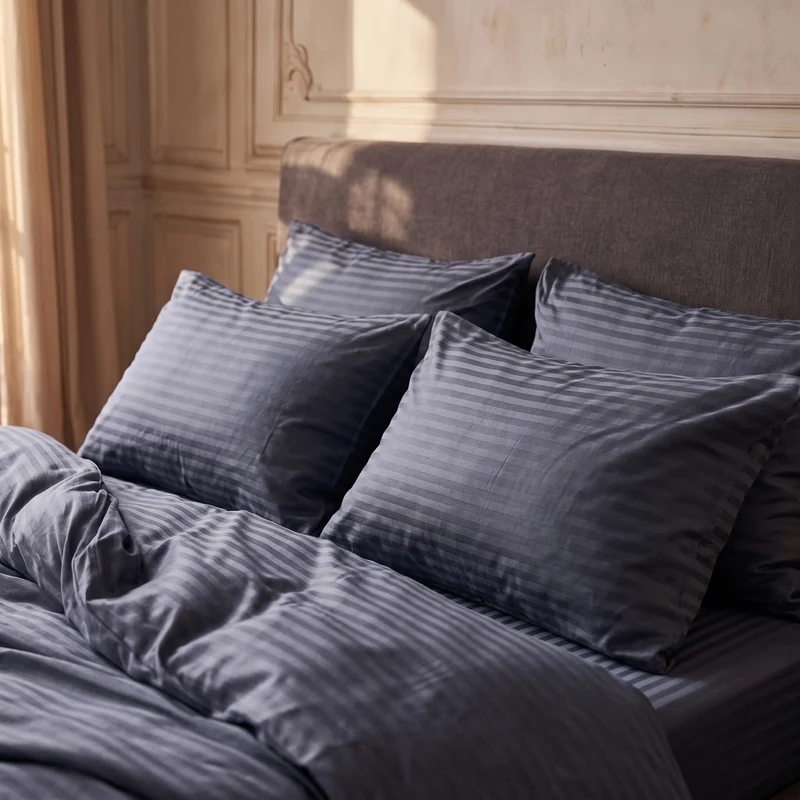 Parure de lit satin premium - Rayures satinées