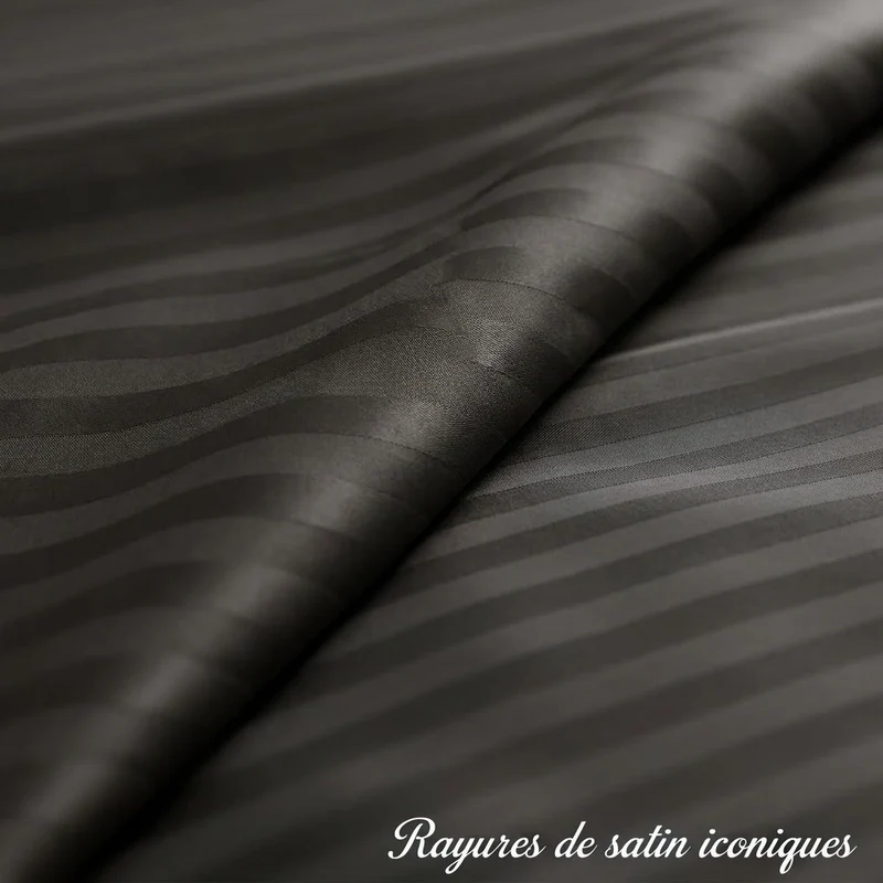 Parure de lit satin premium - Rayures satinées