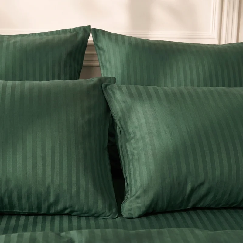 2 Taies d'oreiller satin premium - Rayures satinées