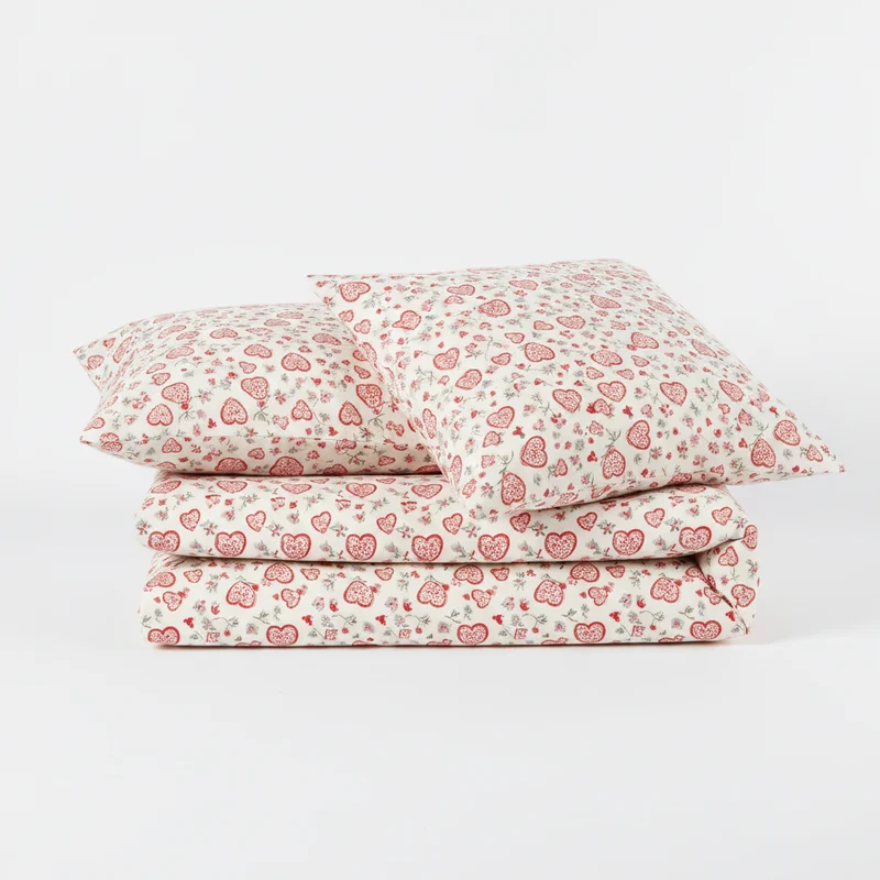 Housse de Couette Florale Cœur Rose 3 Pièces – 150x200