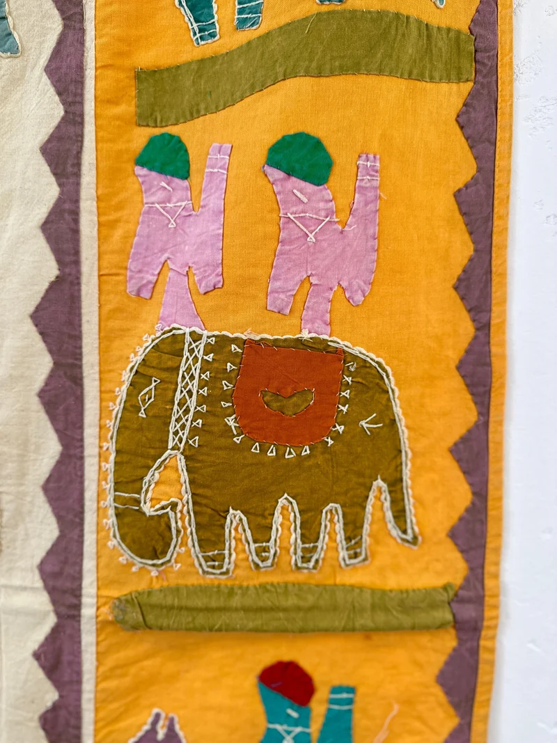 "Circus" appliqué mural