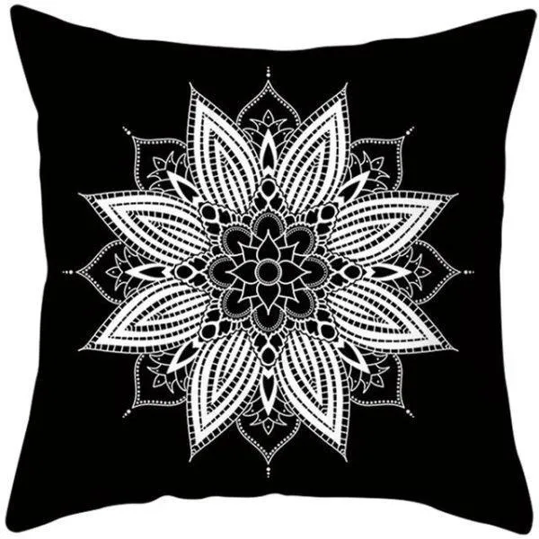 Coussin Ethnique Chic Noir Et Blanc