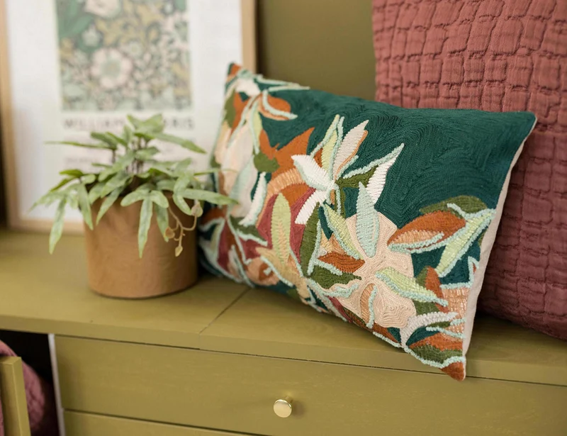 Coussin Coton brodé - ALINA Pétrole